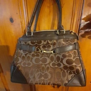 Coach bag(not so good conditions)